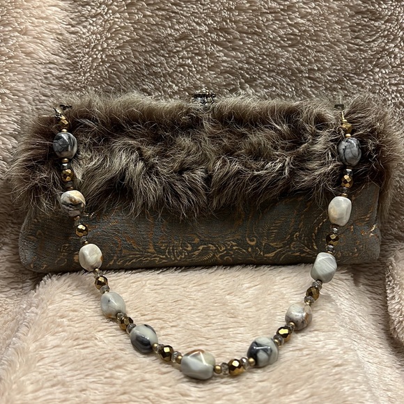 LARISA BARRERA Couture Limited Edition Evening Beg - Picture 3 of 9